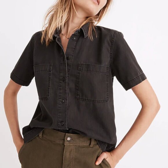Madewell Denim Short-Sleeve Button-Up Shirt in Lunar Wash - Picture 1 of 4